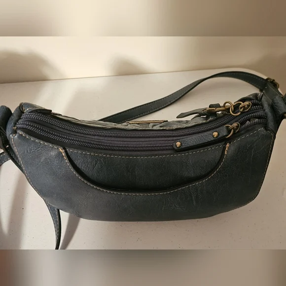 b.o.c. Women's Blue Embossed Shoulder Bag - Picture 4 of 4